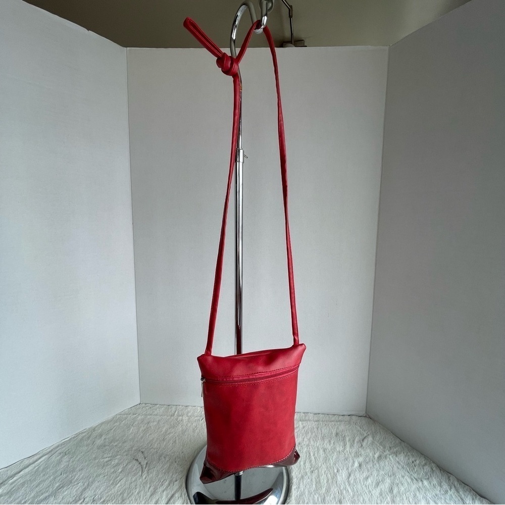 Sorbetto Accesori Elegant Red Crossbody Bag - Picture 2 of 12